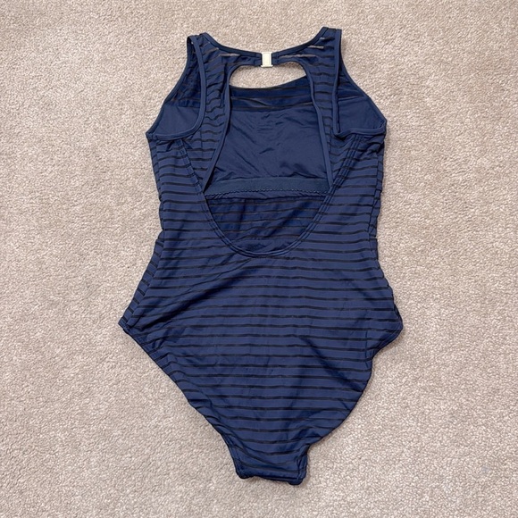 JETS by Jessika Allen High Neck Parallels Overlay Blue One Piece Swimsuit 10 - Picture 4 of 9